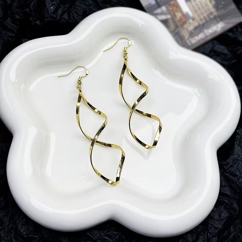 Spiral Hängeohrringe | Gold