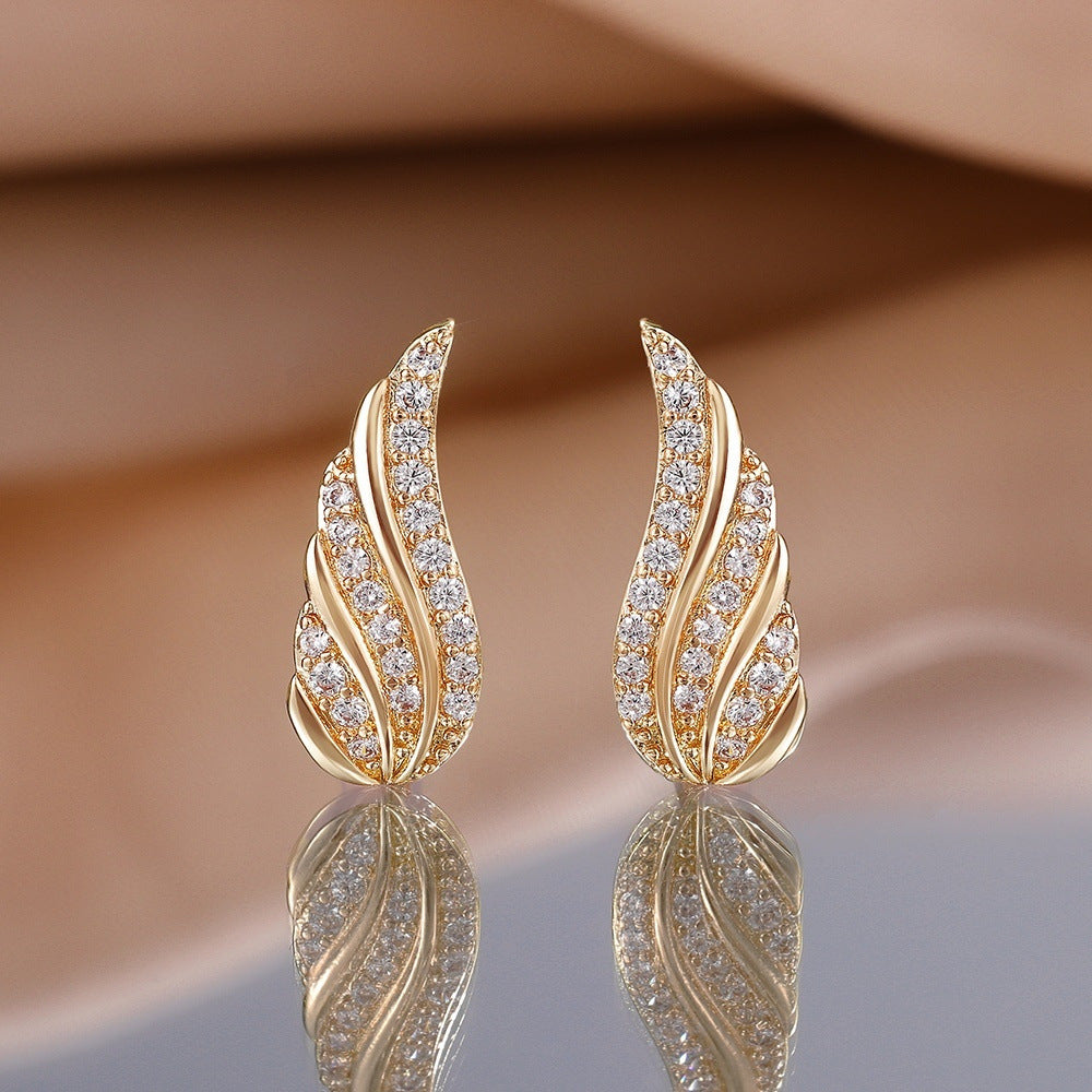 Modern Blatt Pavé Ohrringe | Gold