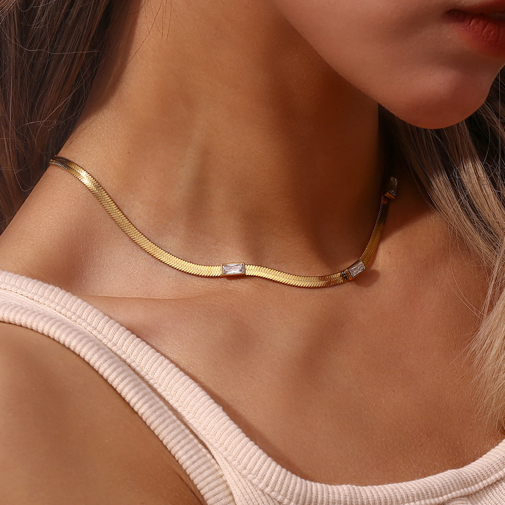 Eve Herringbone Gold-Halskette