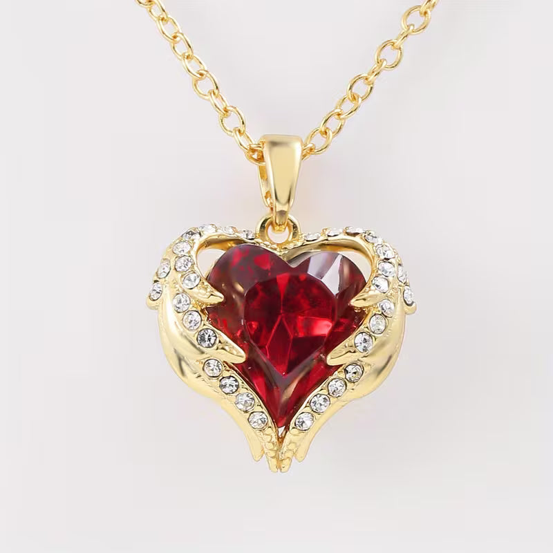 Engel Embrace Rubin Herz Halskette | Gold