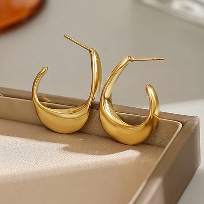 Sculpted Halbmond Creolen | Gold