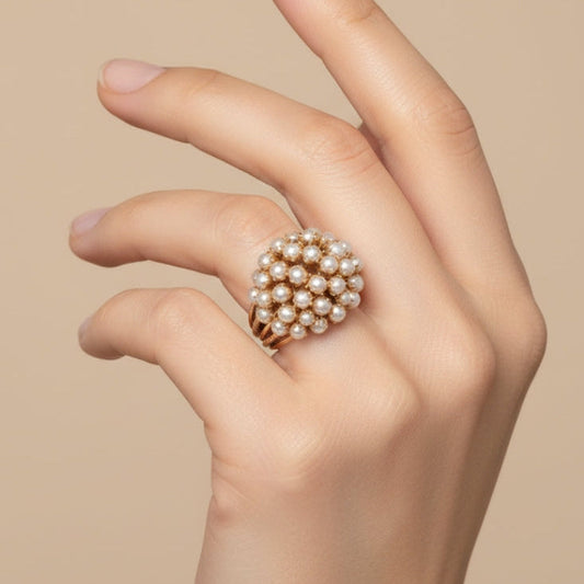 Elegant Inlaid Perlen Goldring