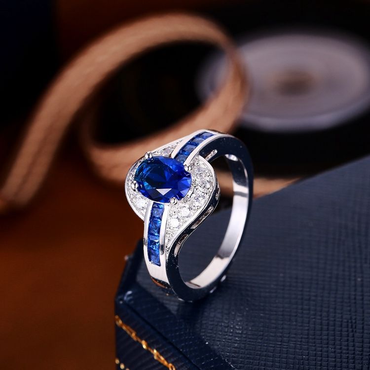 Saphir Flow Ring | Weißgold