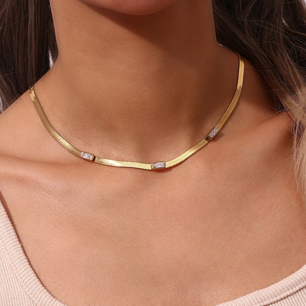 Eve Herringbone Gold-Halskette