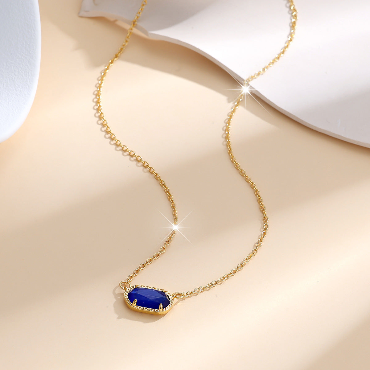 Klassisch Oval Saphir Halskette | Gold