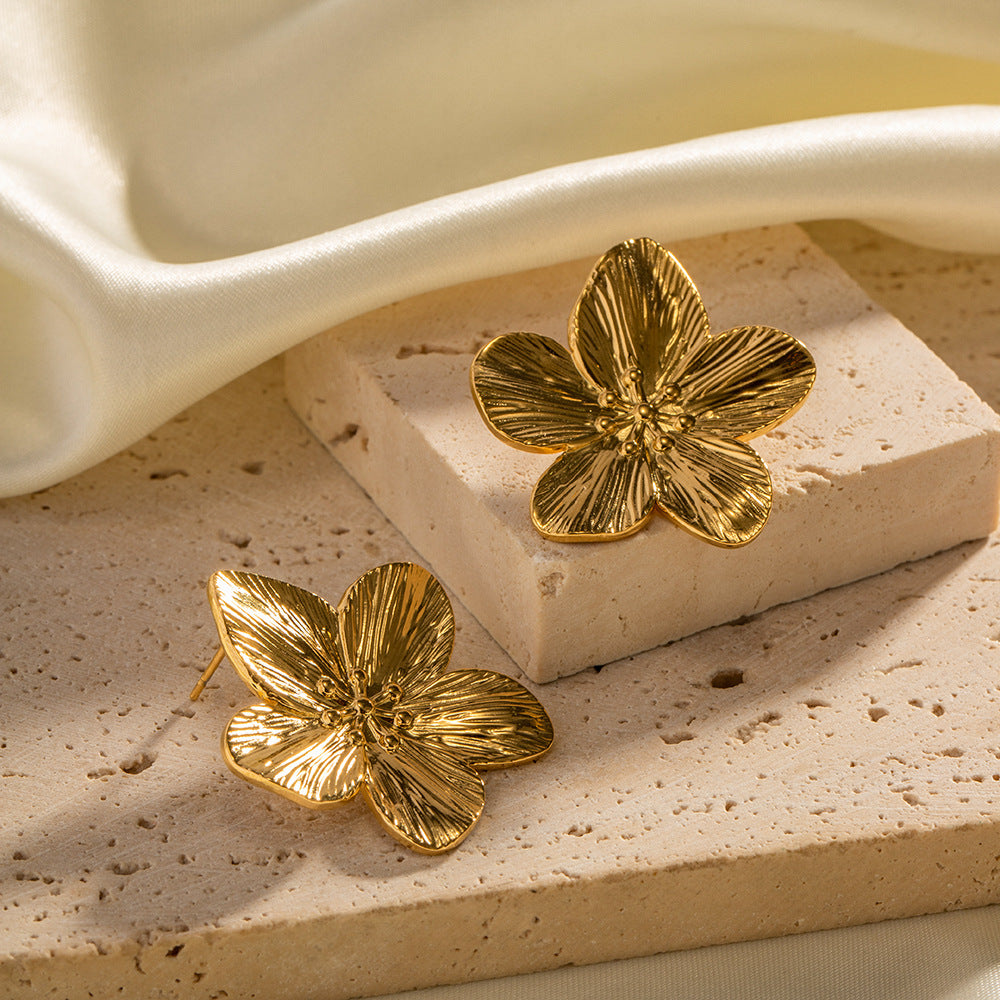 Alice Blumen Goldohrringe