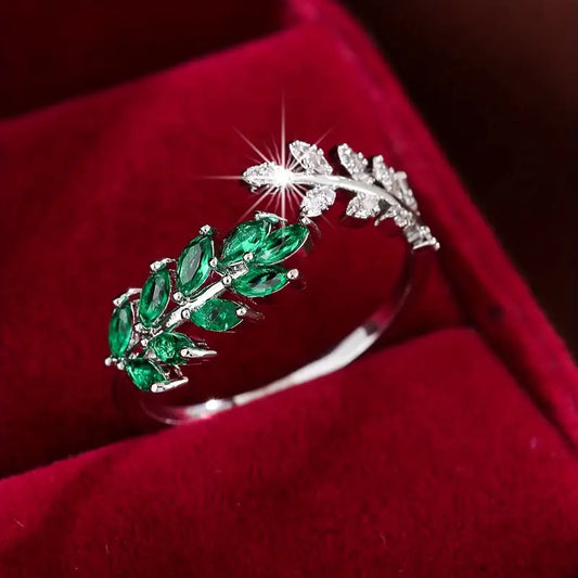 Vivara Saphielle Ring | Gold