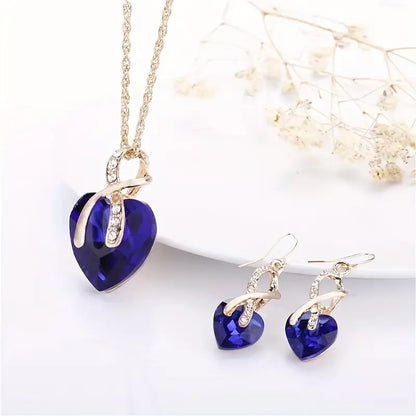 Gold Saphir Herz Halsketten- und Ohrring-Set