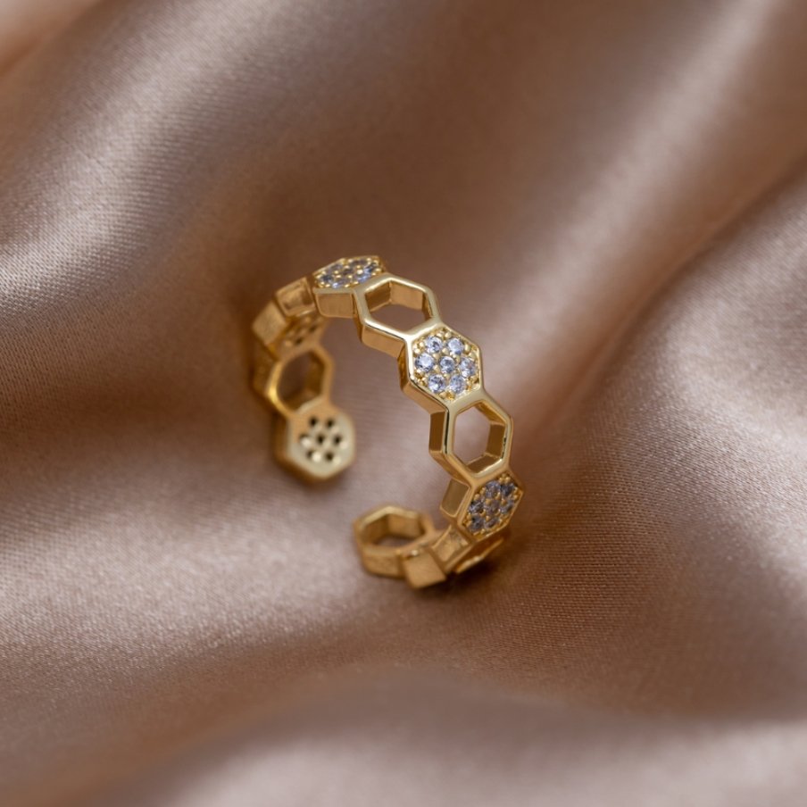 Gold Geometric Offen Ring