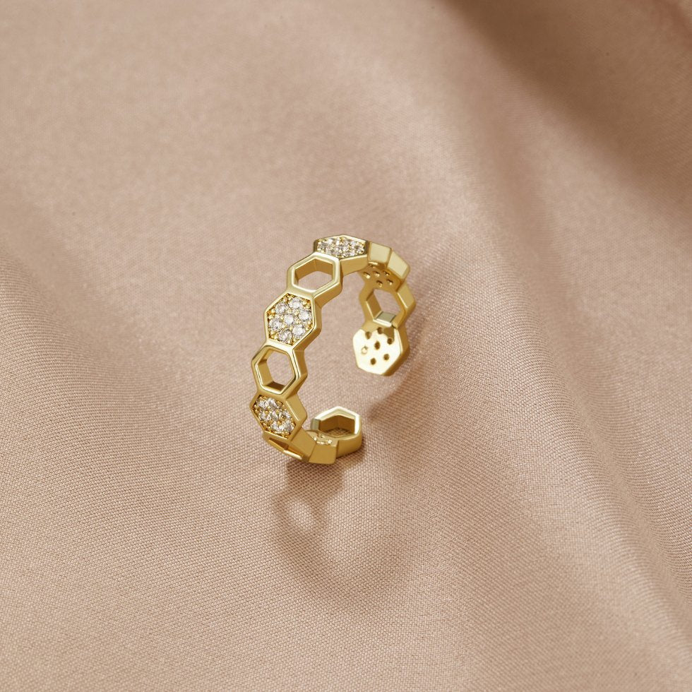 Gold Geometric Offen Ring