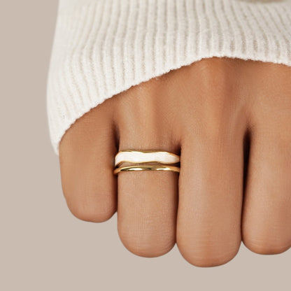 Gold Sculptural Wickel Ring