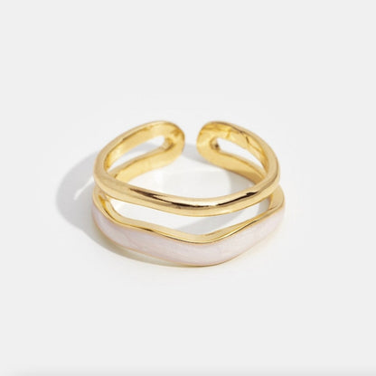 Gold Sculptural Wickel Ring